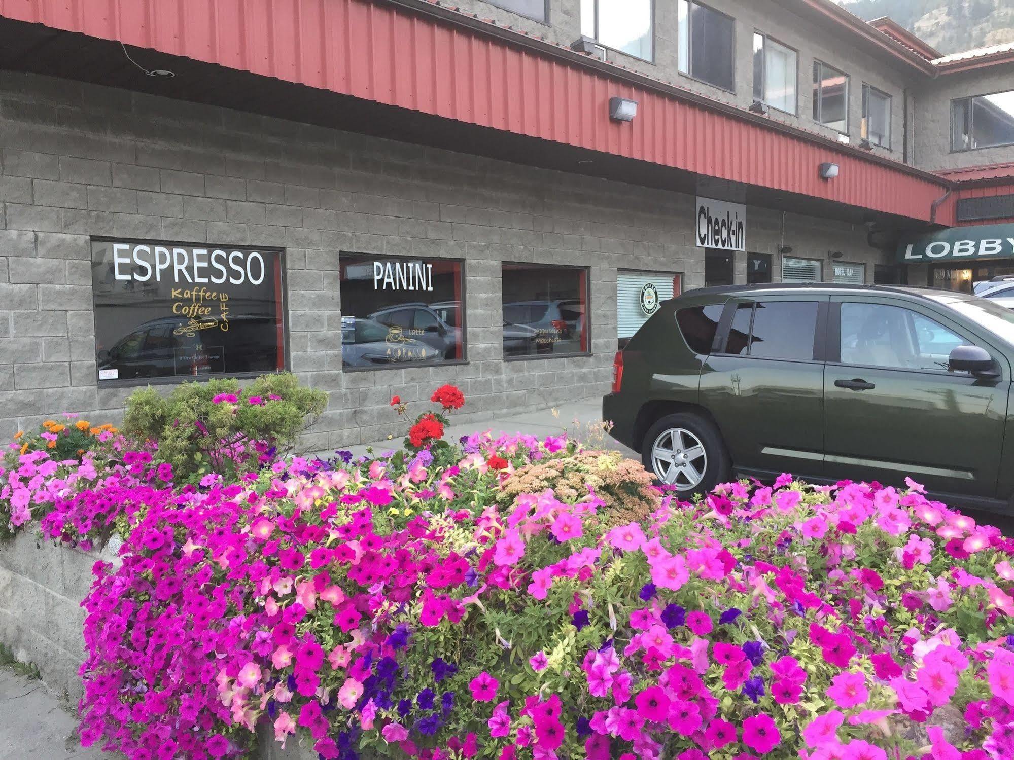 Hotel Deoro Lillooet Exterior photo